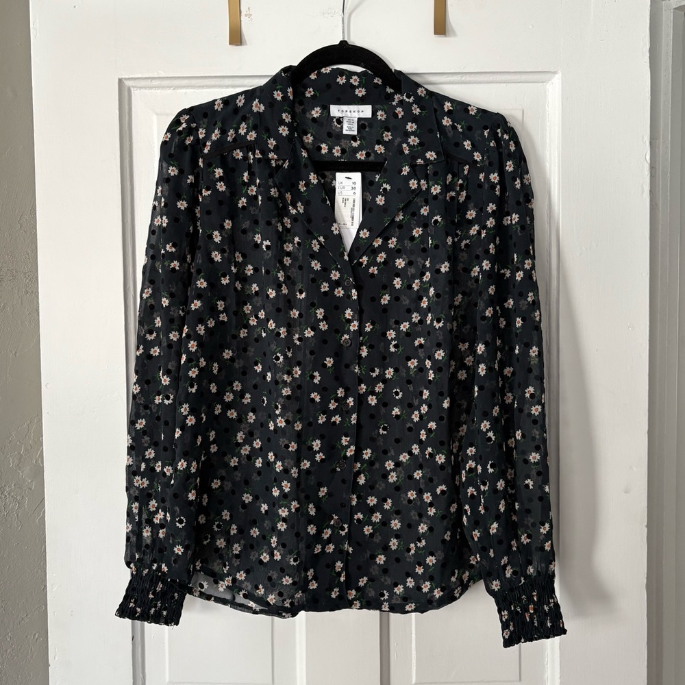NWT Topshop Sheer Floral Blouse Size 6